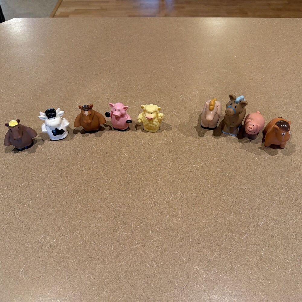TOMY John Deere Replacement Farmer Barn Farm Animals Lot Horse Cow Pig Sheep